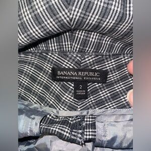 Banana Republic black,white and grey Checkered trousers